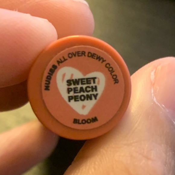 Nudestix Nudies Bloom All Over Dewy Colour mini - Picture 2 of 2